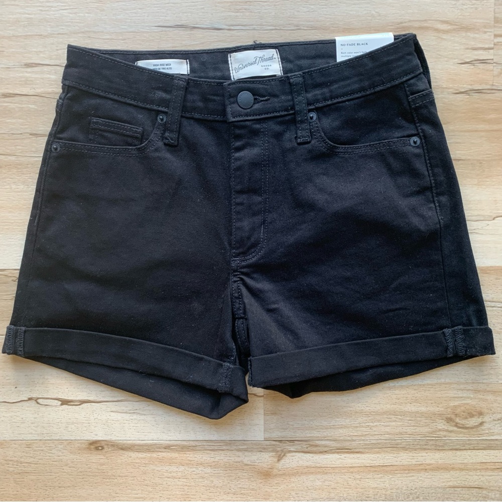 HIGH RISE MIDI SHORT Black Size 2  26 waist/4’’inseam